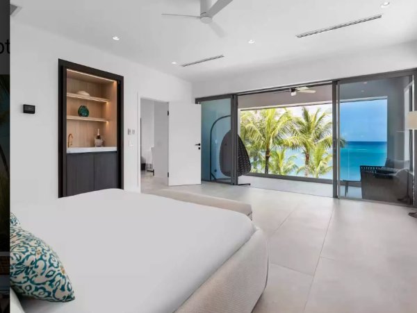 Experience Luxury Five Bedroom Retreat - Your Bohemian Escape in Nassau
